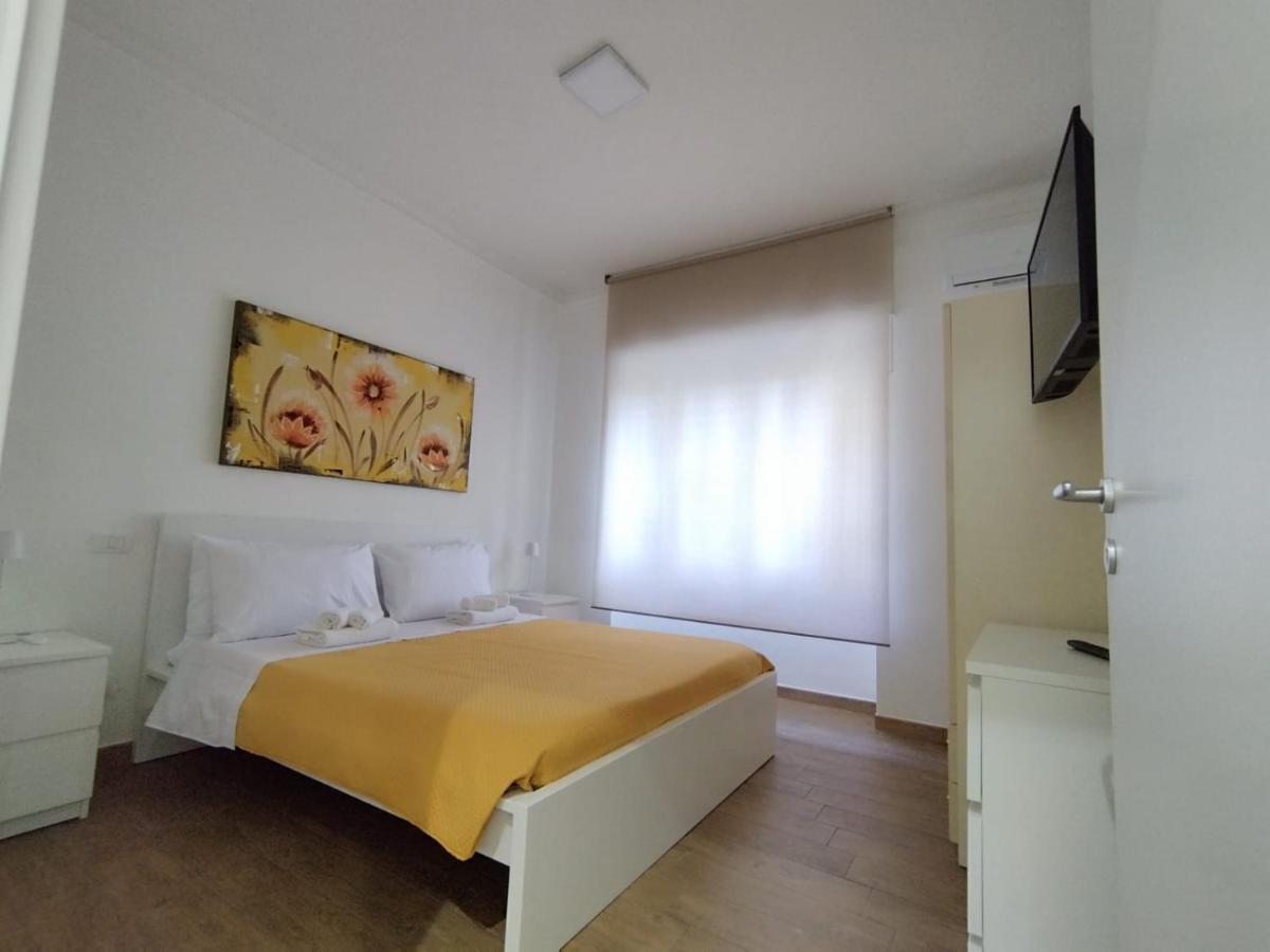 Lela'S Room Bari Exterior photo